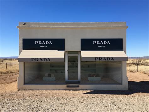 prada marfa images